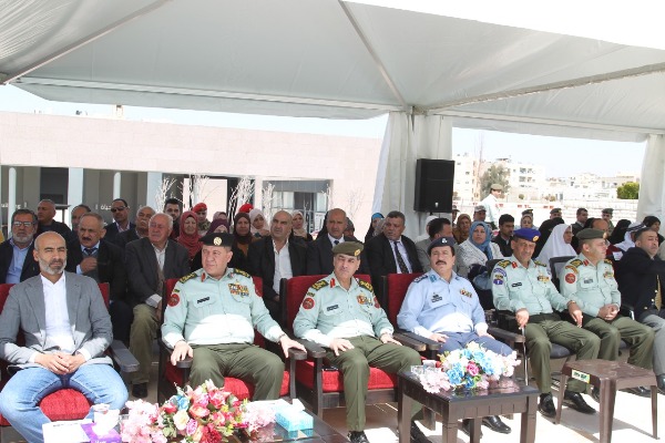 تكريم ذوي شهداء معركة الكرامة في صرح الشهيد عمان